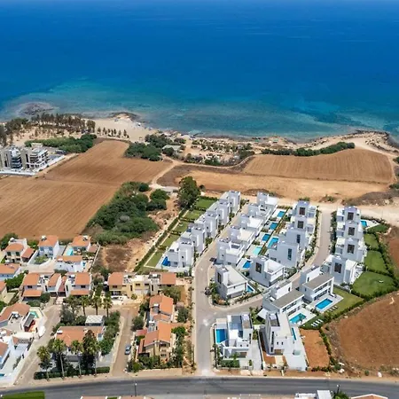 Villa By The Nova Seaview