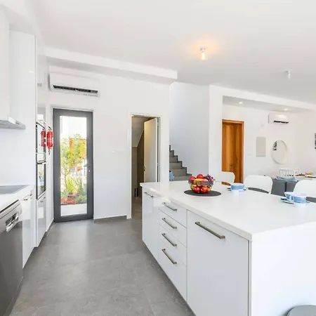 By The Nova Seaview Villa